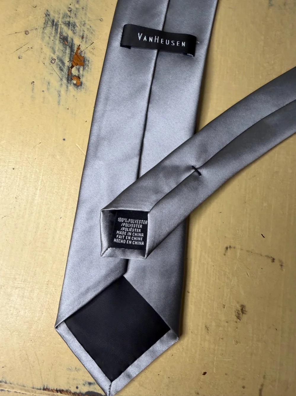 Van Heusen Silver Tie - Picture 3 of 4